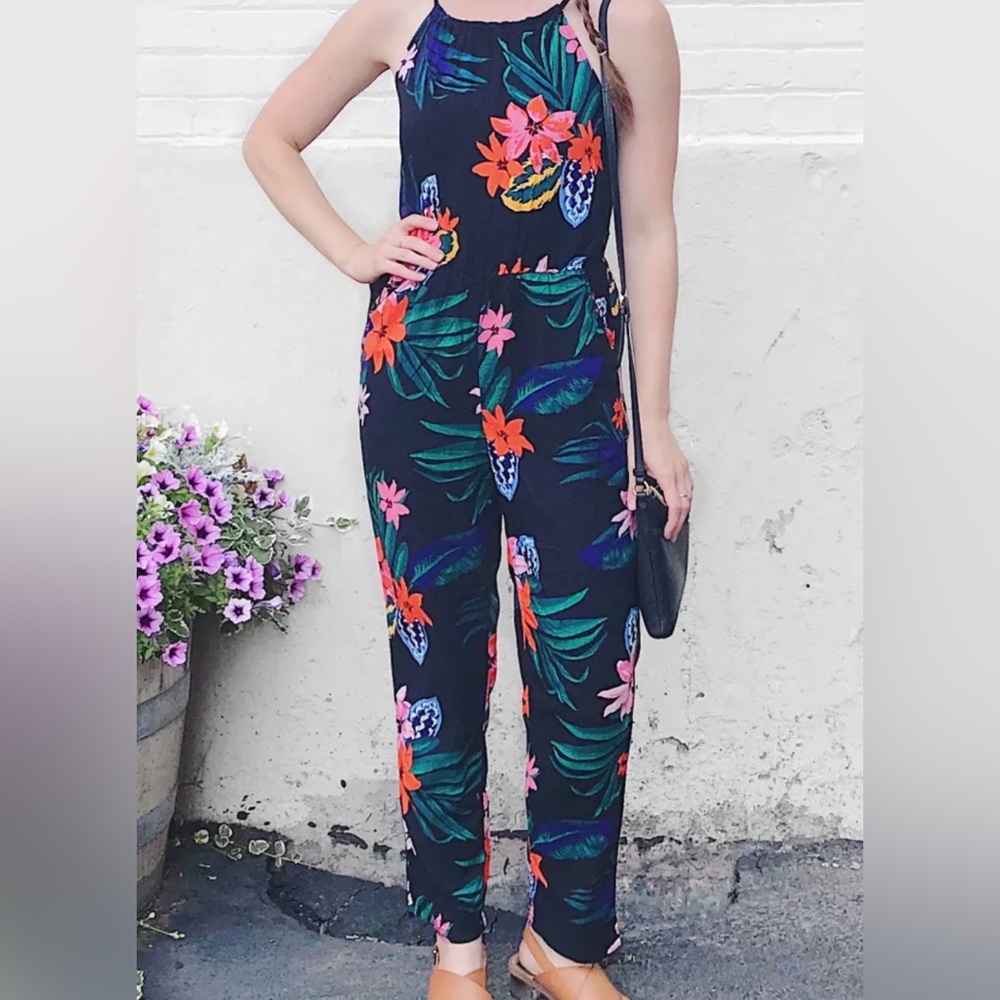 Old Navy Tropical Floral Jumpsuit - Black with Multicolor and Pockets